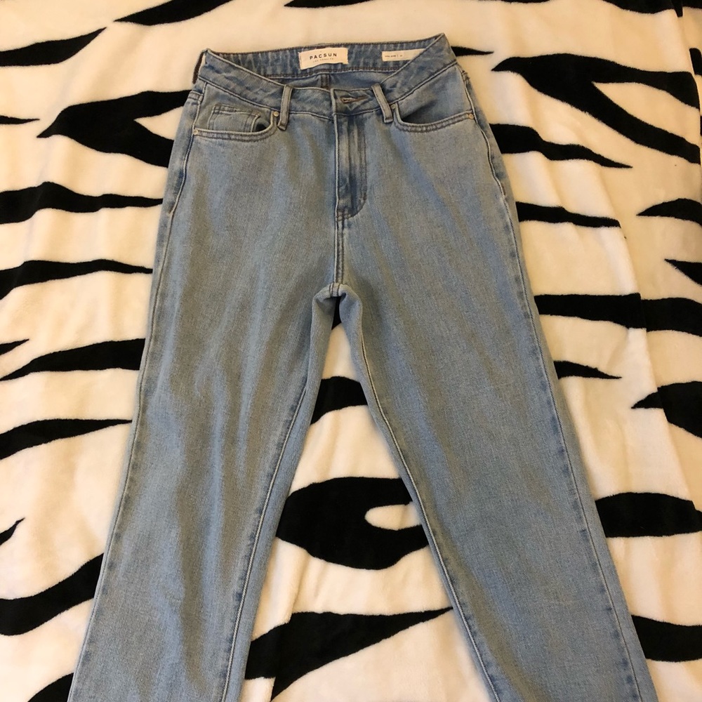 Mom jeans